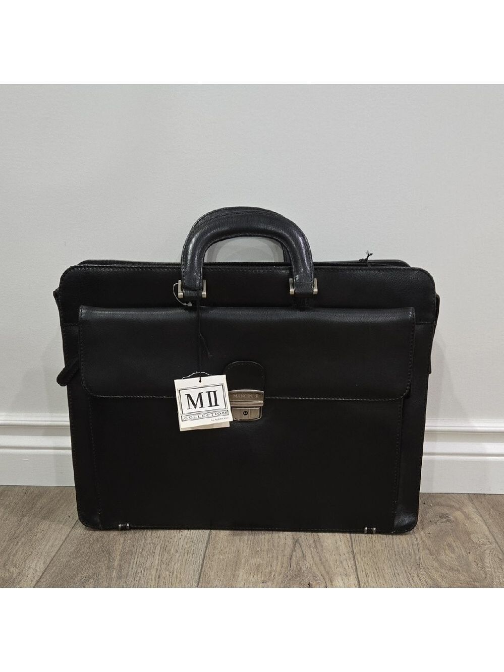 NWT Retro Mancini Elegant/Chic  Black Leather Briefcase